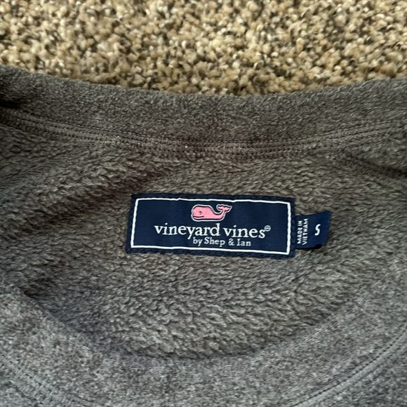 Vineyard Vines Men's Harbor Fleece Crew size small - Picture 3 of 4